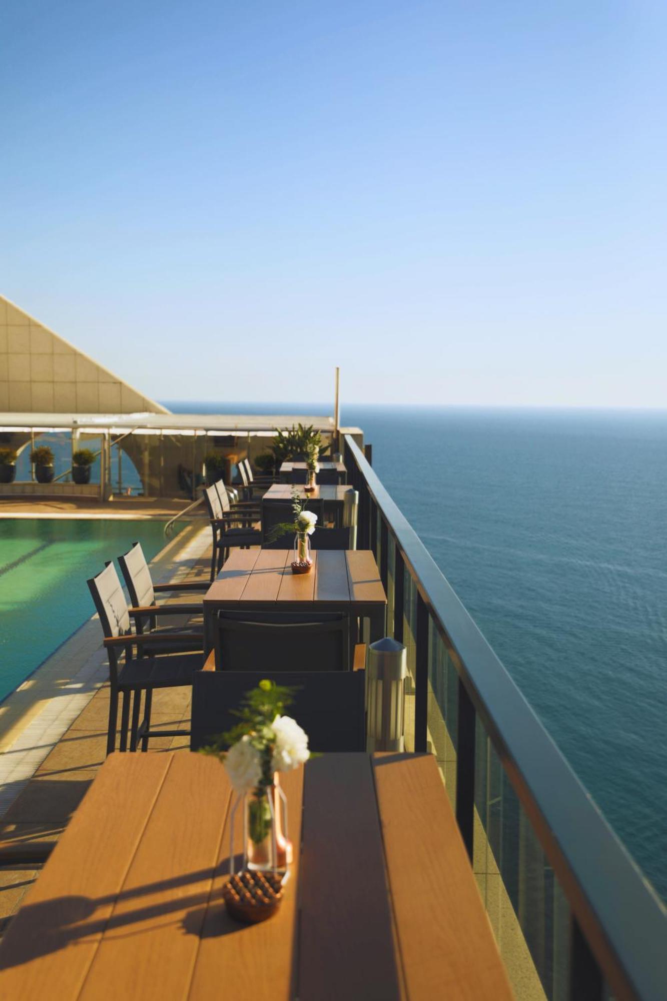 Raouche Arjaan By Rotana Aparthotel Beirut Ngoại thất bức ảnh