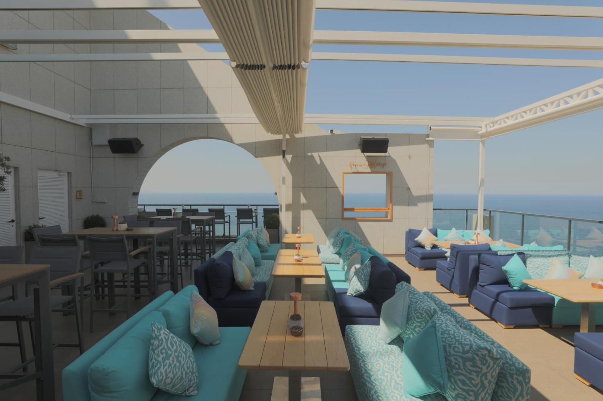 Raouche Arjaan By Rotana Aparthotel Beirut Ngoại thất bức ảnh