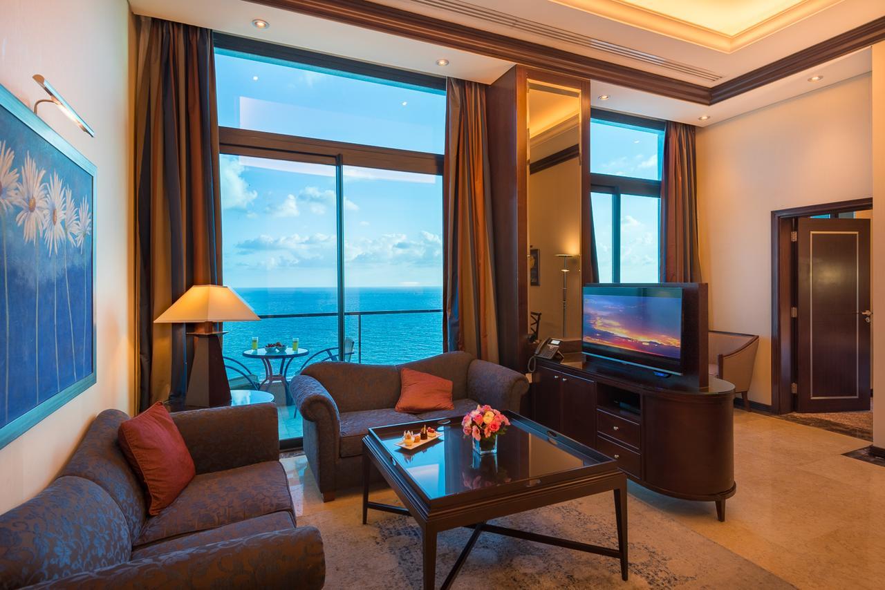 Raouche Arjaan By Rotana Aparthotel Beirut Ngoại thất bức ảnh