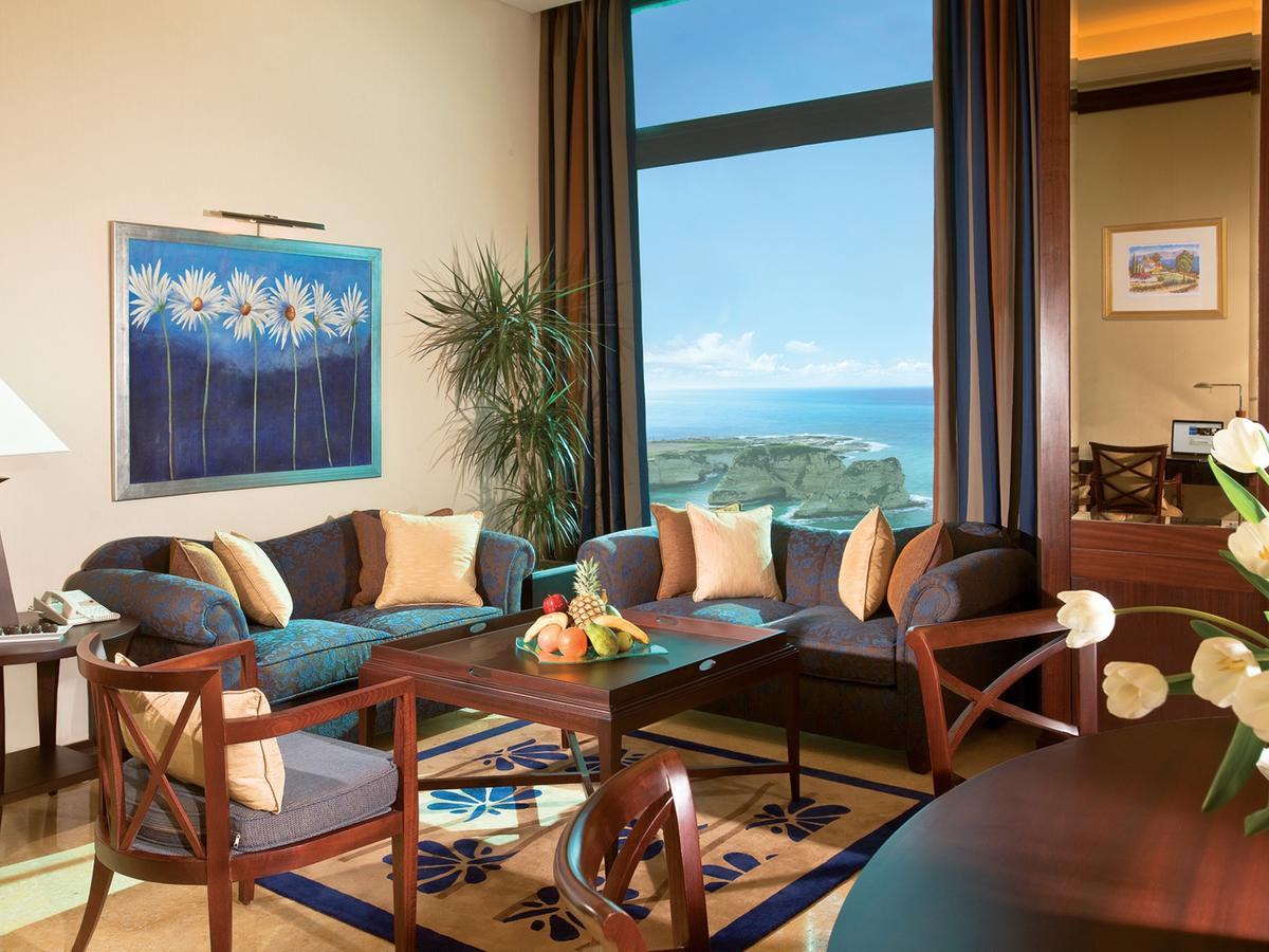 Raouche Arjaan By Rotana Aparthotel Beirut Ngoại thất bức ảnh