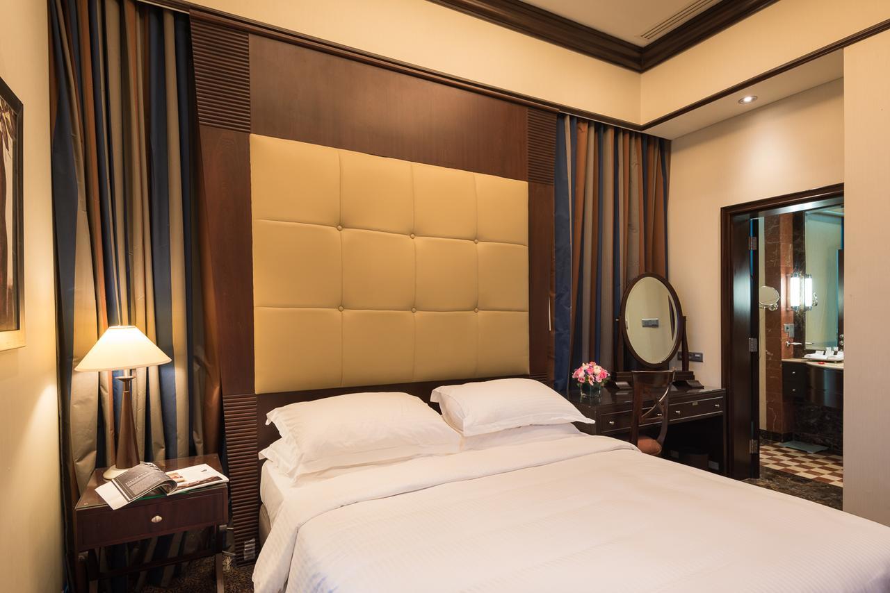 Raouche Arjaan By Rotana Aparthotel Beirut Ngoại thất bức ảnh