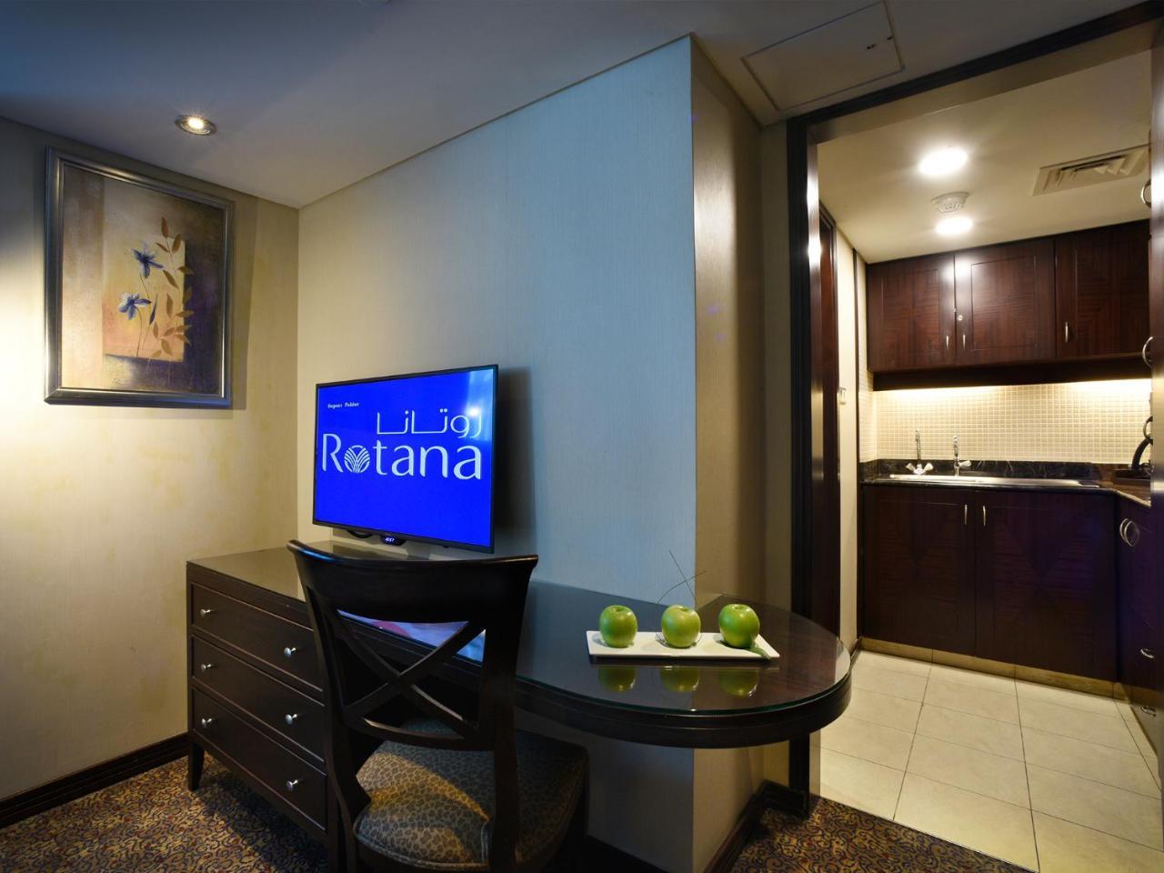 Raouche Arjaan By Rotana Aparthotel Beirut Ngoại thất bức ảnh
